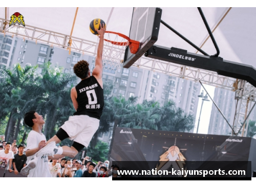 kaiyun开云体育阿迪达斯球衣与足球星空的完美结合引领时尚潮流之路